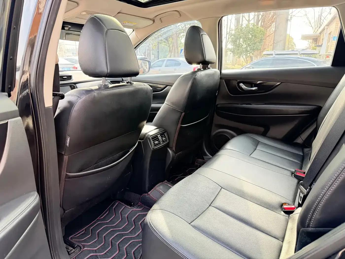 Nissan X-Trail 2021 2.0L CVT 2WD XL ITS Comfort Commemorative Edition — миниатюра 10