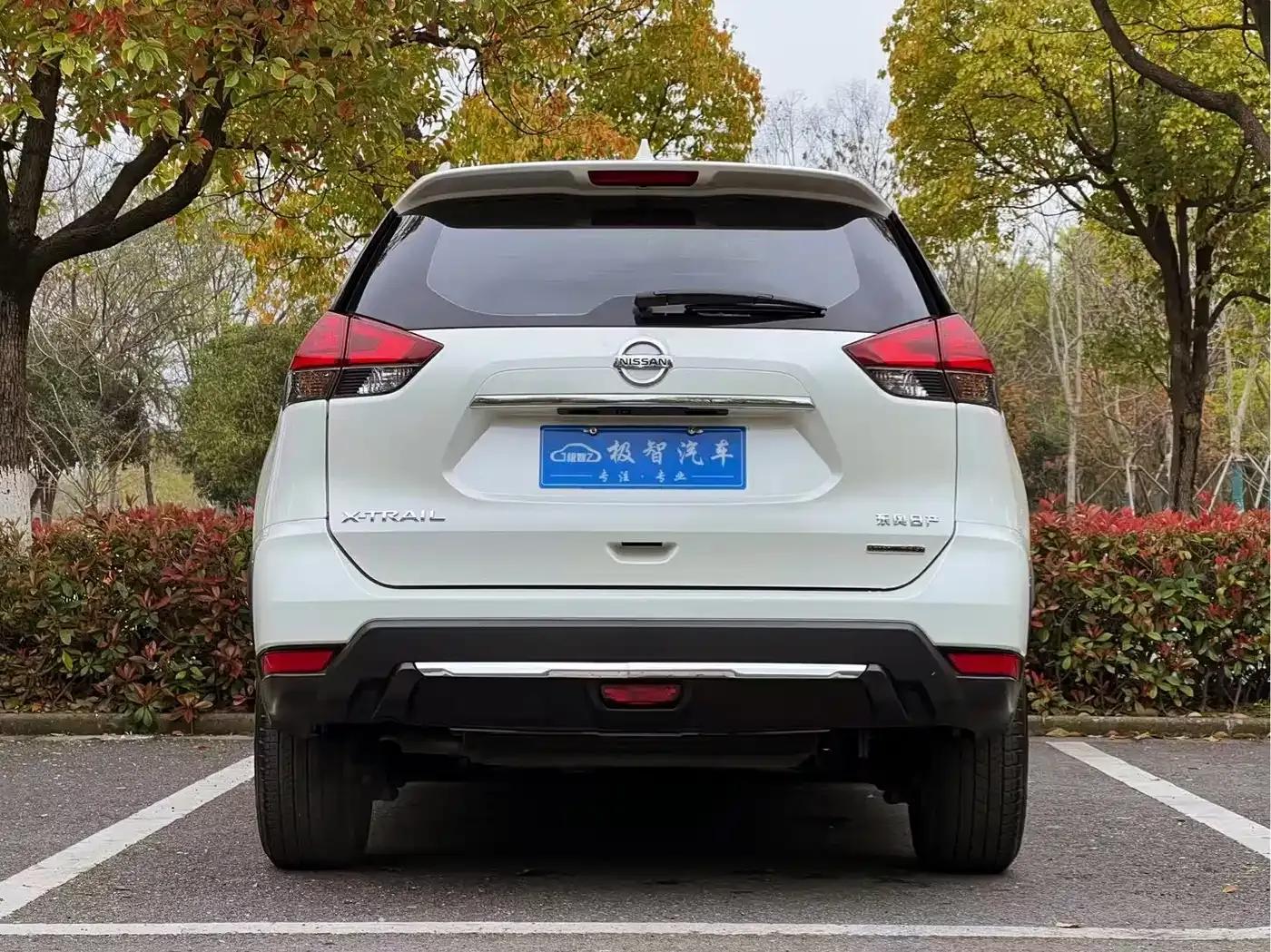 Nissan X-Trail 2020 2.0L XL Premium CVT 2WD Intelligent Connectivity Edition — миниатюра 6