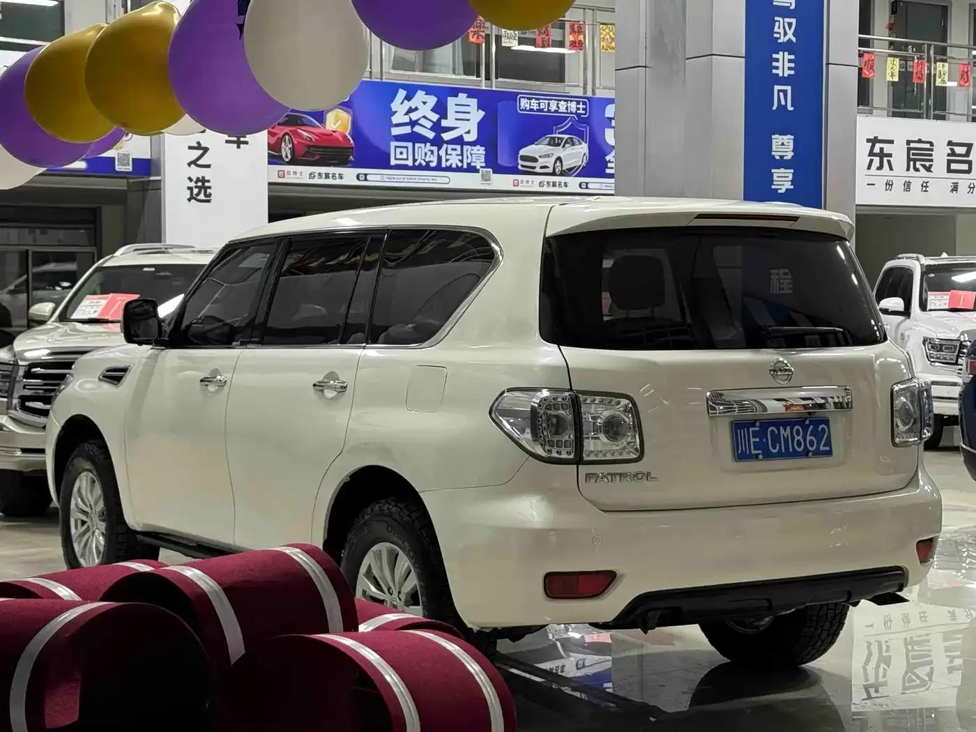 Nissan Patrol 2018 4.0L Leader Edition — миниатюра 7
