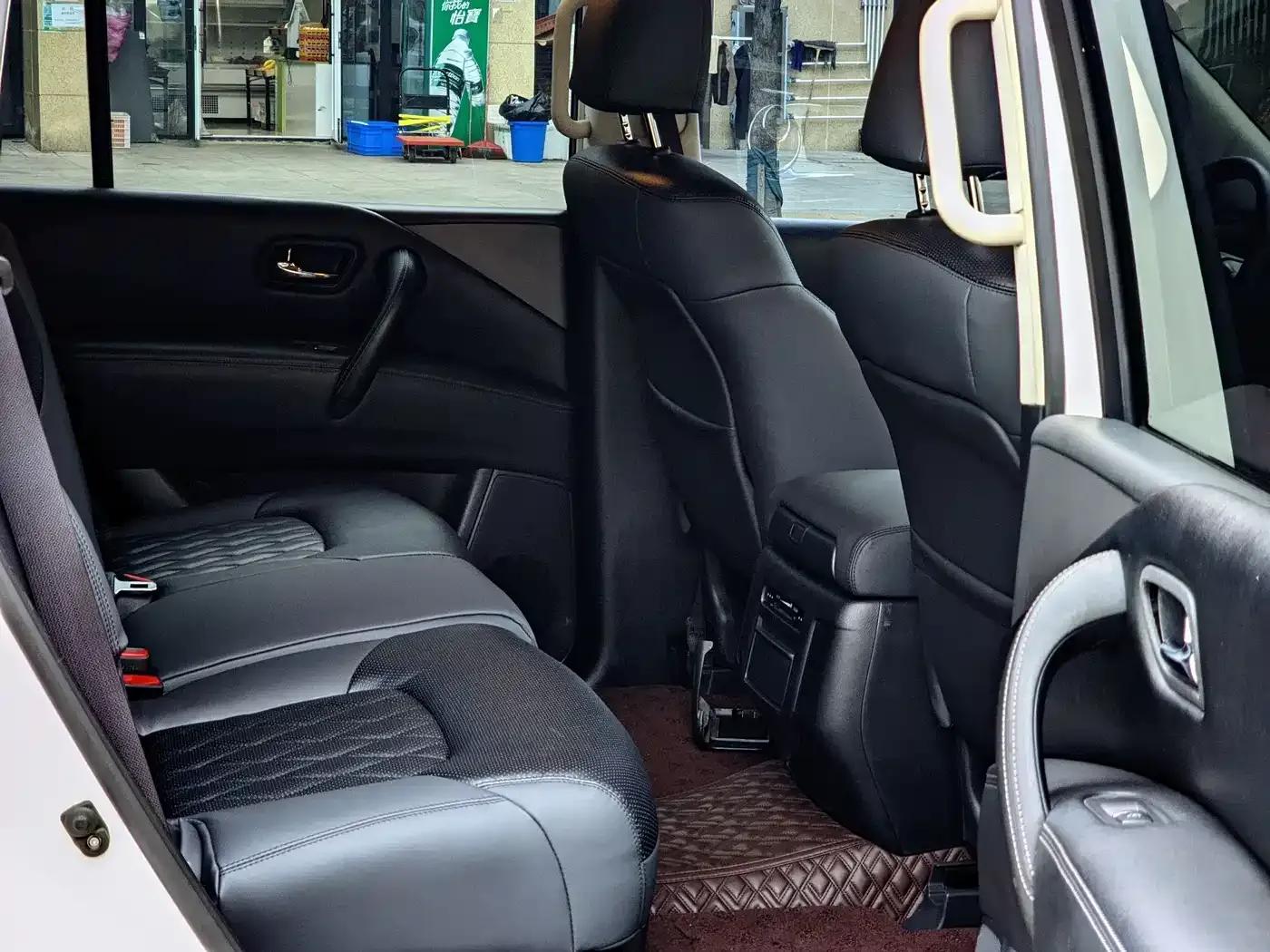 2017 Nissan Patrol 4.0L Automatic — миниатюра 7