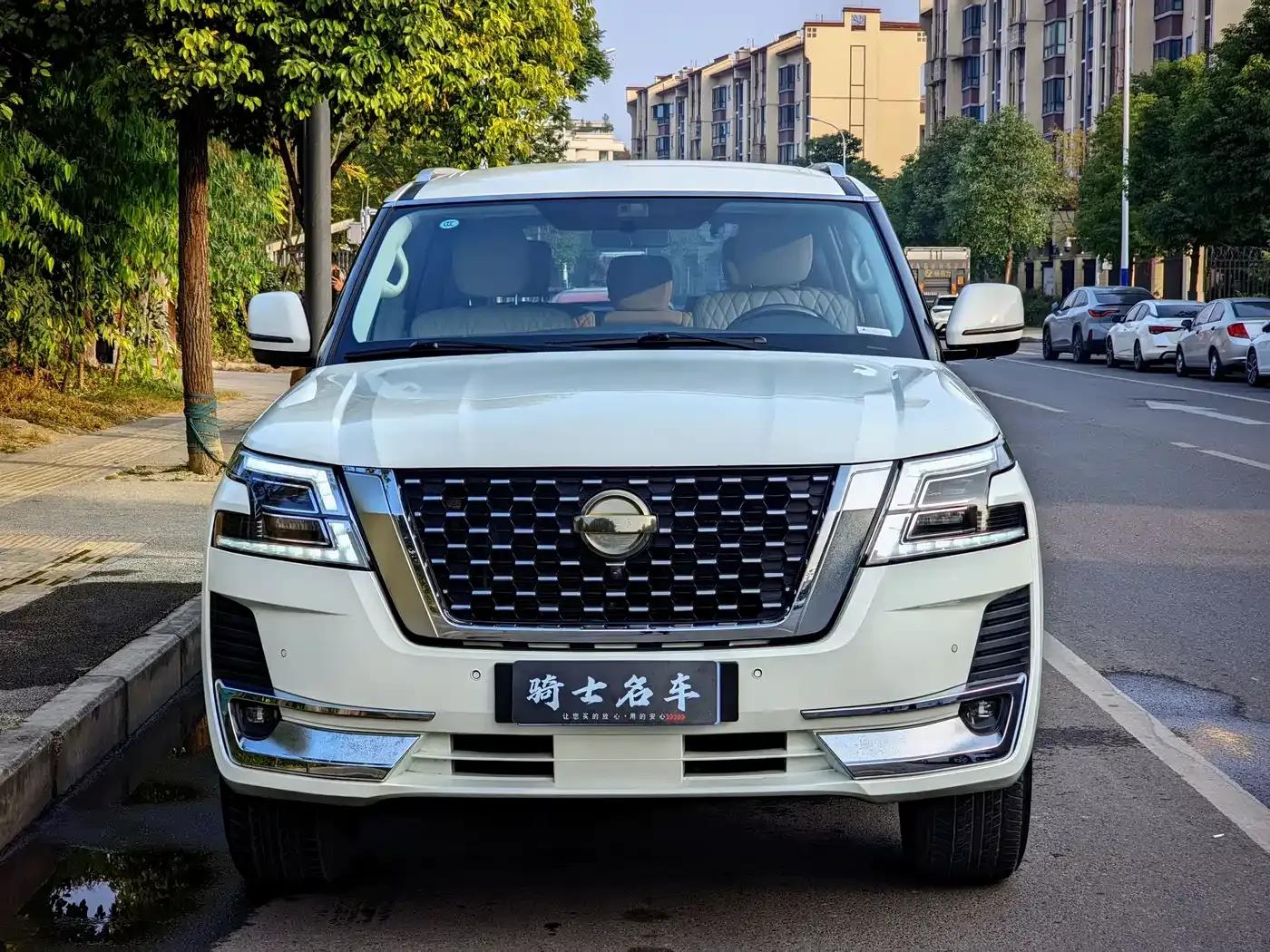 Nissan Patrol 2018 4.0L Leader Edition — миниатюра 2