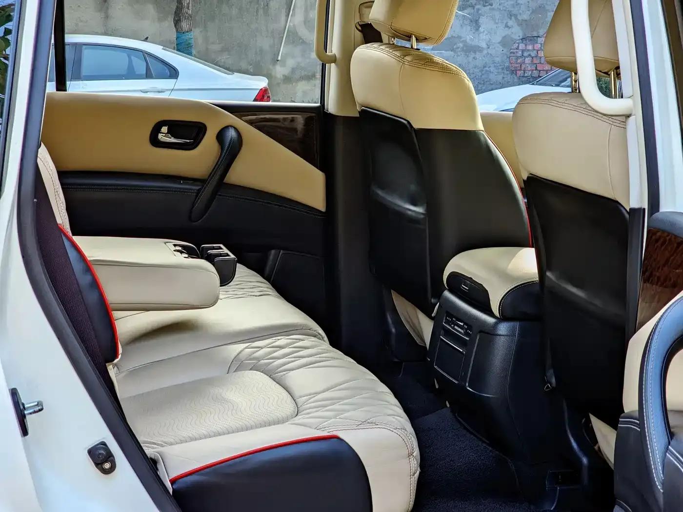 Nissan Patrol 2018 4.0L Leader Edition — миниатюра 14