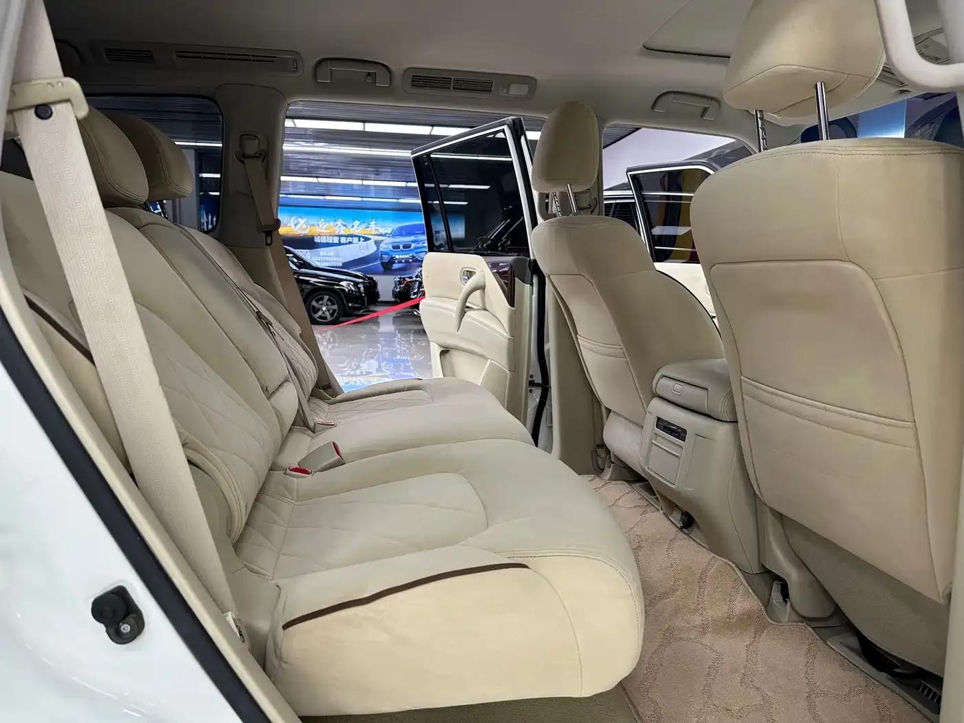 Nissan Patrol 2018 4.0L Flagship Edition — миниатюра 11