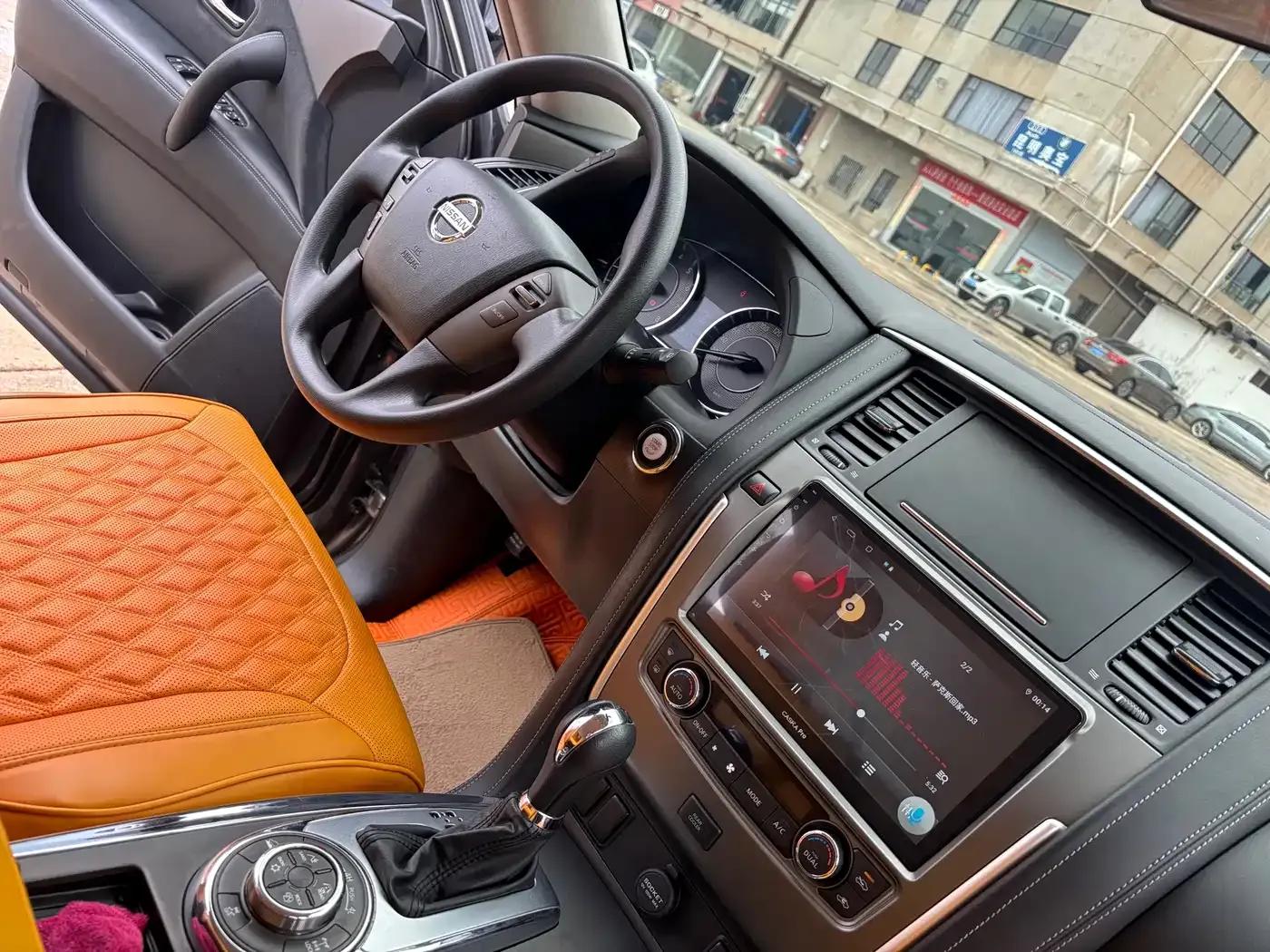 Nissan Patrol 2018 4.0L Leader Edition — миниатюра 15