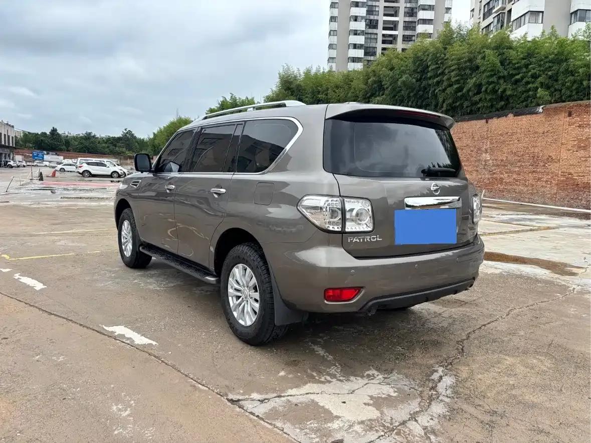 Nissan Patrol 2018 4.0L Leader Edition — миниатюра 7