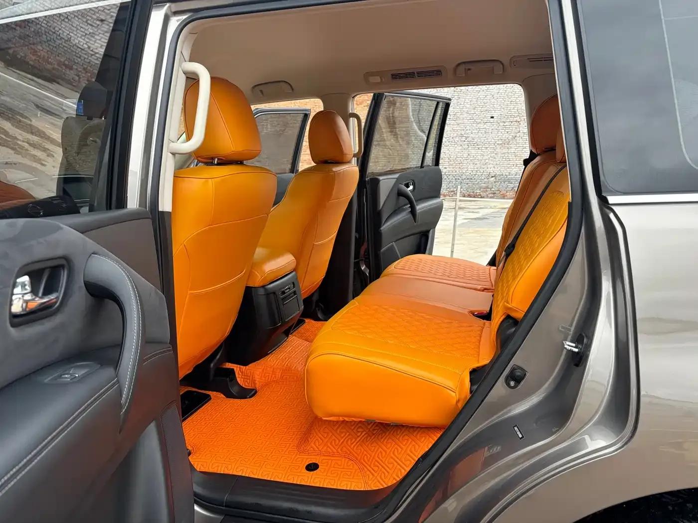 Nissan Patrol 2018 4.0L Leader Edition — миниатюра 10