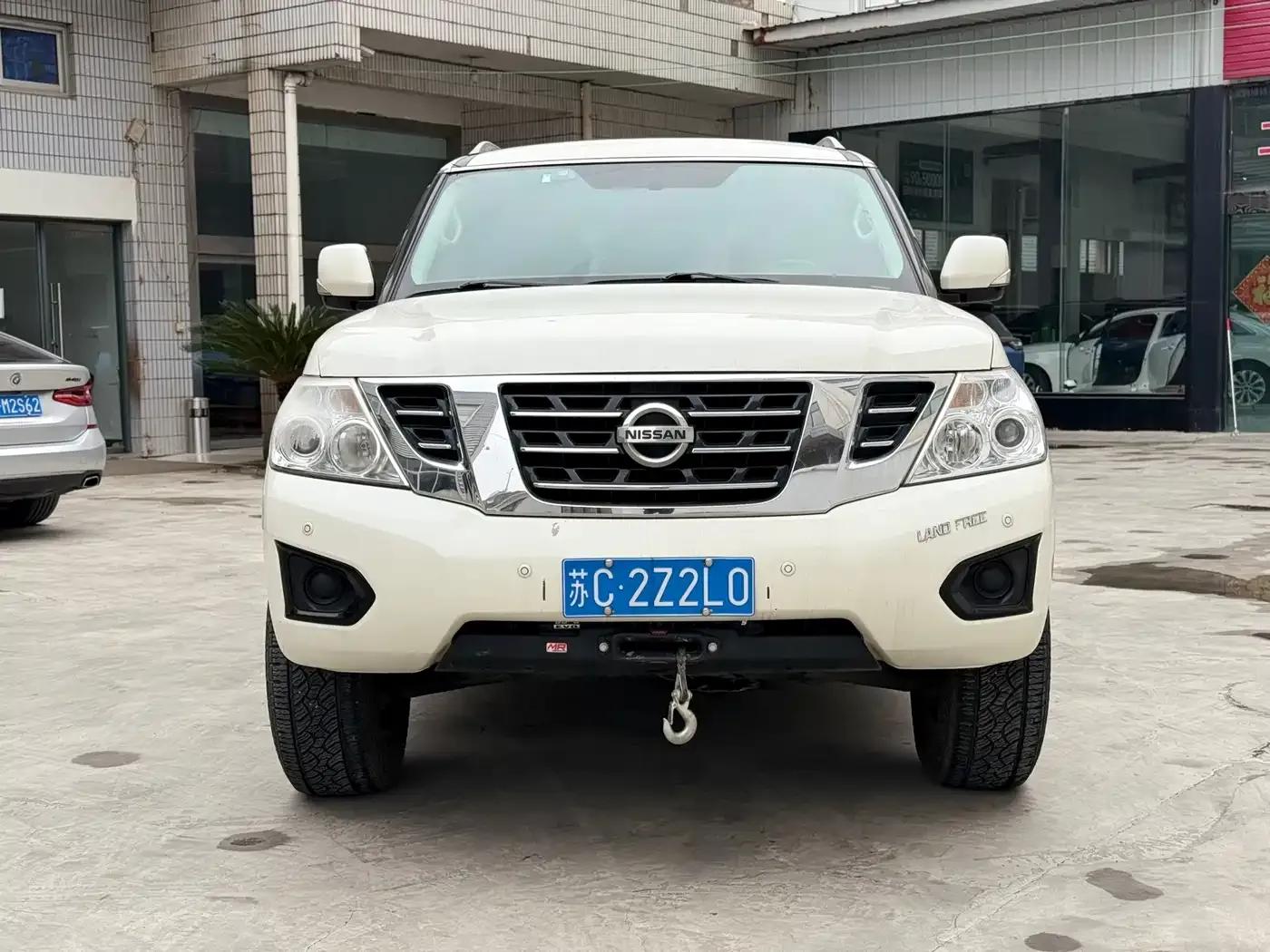 Nissan Patrol 2018 4.0L Platinum Edition — миниатюра 2
