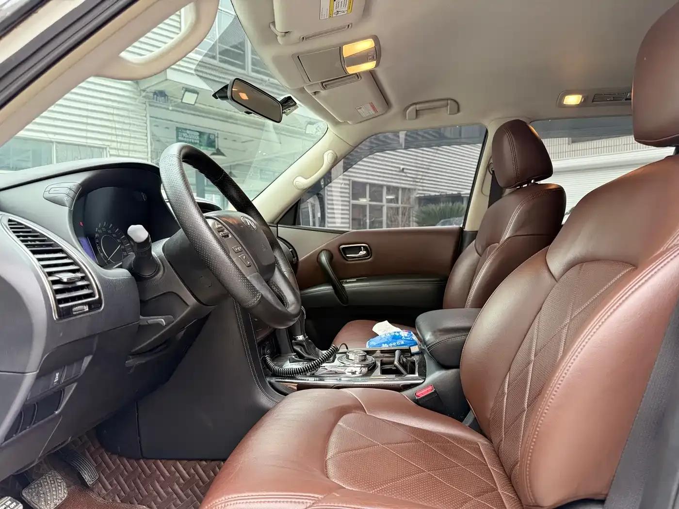 Nissan Patrol 2018 4.0L Platinum Edition — миниатюра 8