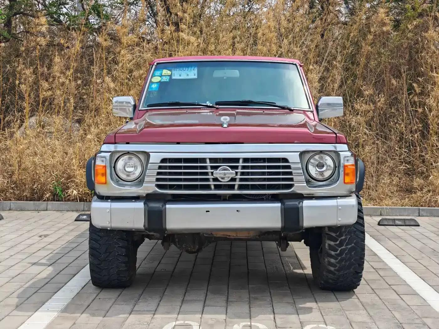 Nissan Patrol Y60 2002 4.2L Manual — миниатюра 17