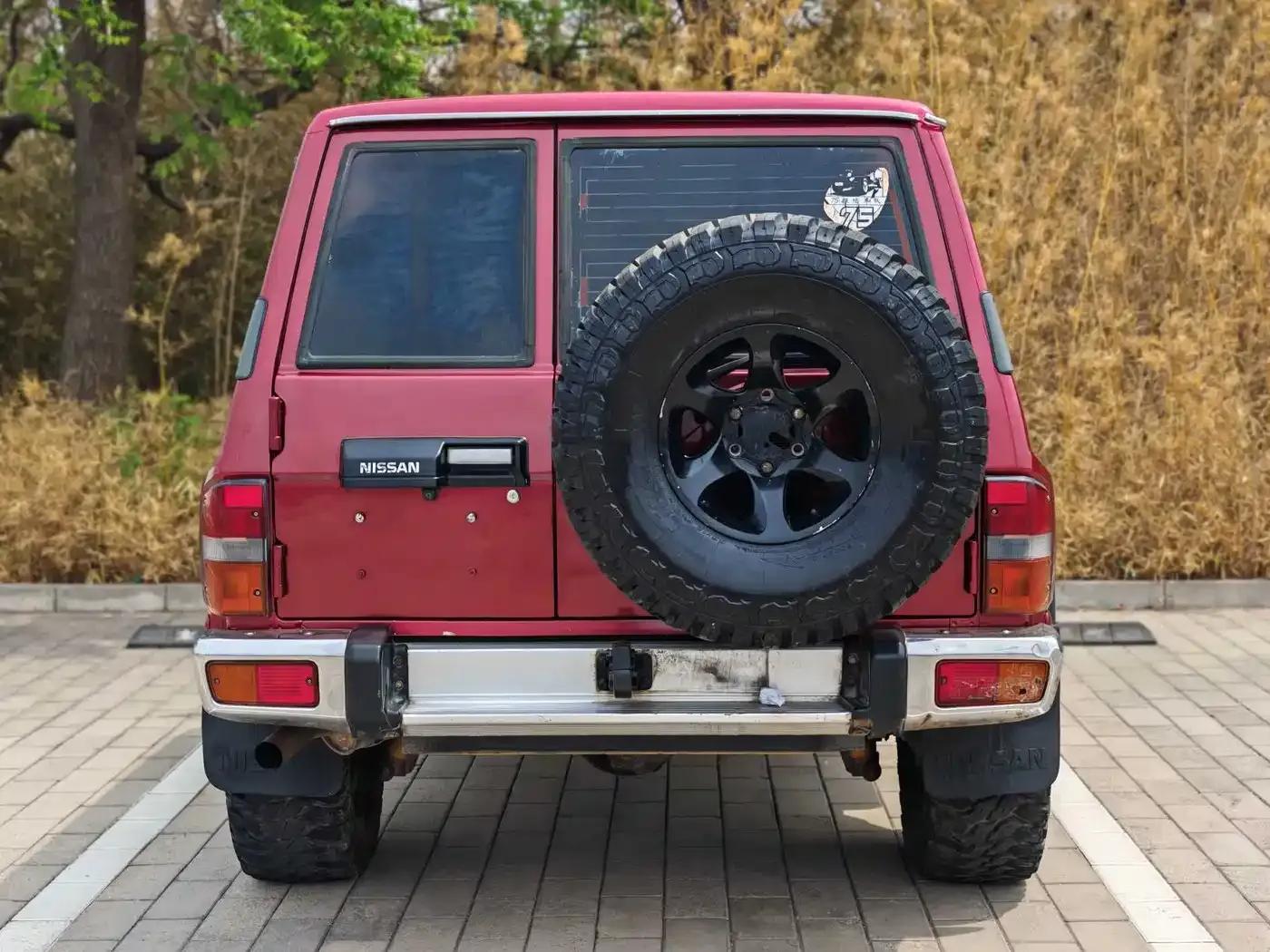 Nissan Patrol Y60 2002 4.2L Manual — миниатюра 18
