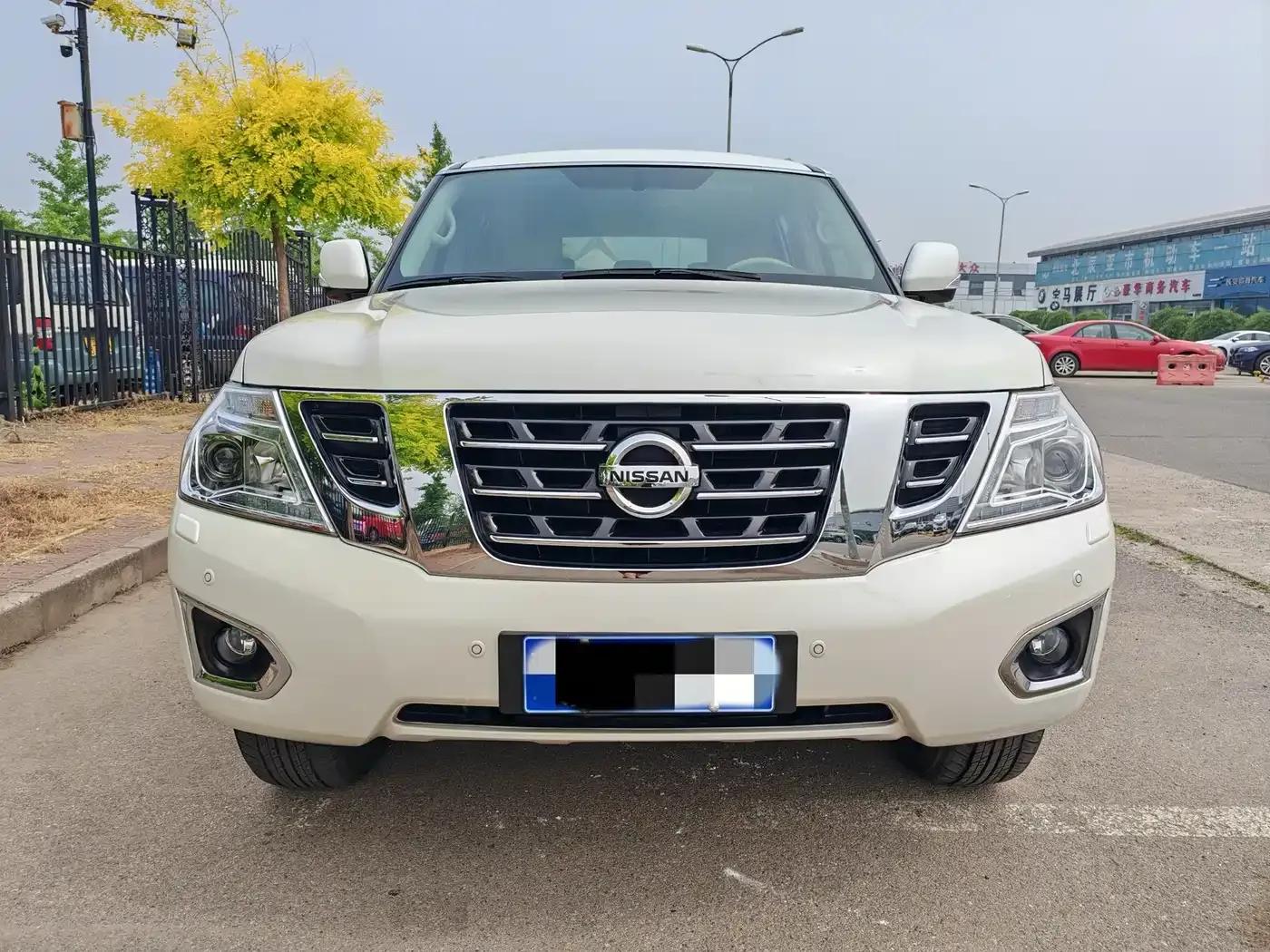 Nissan Patrol 2018 5.6L Standard Edition — миниатюра 2