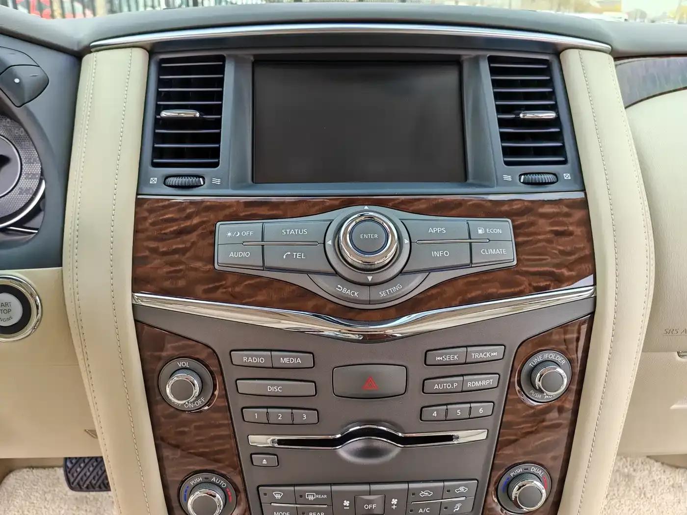 Nissan Patrol 2018 5.6L Standard Edition — миниатюра 21