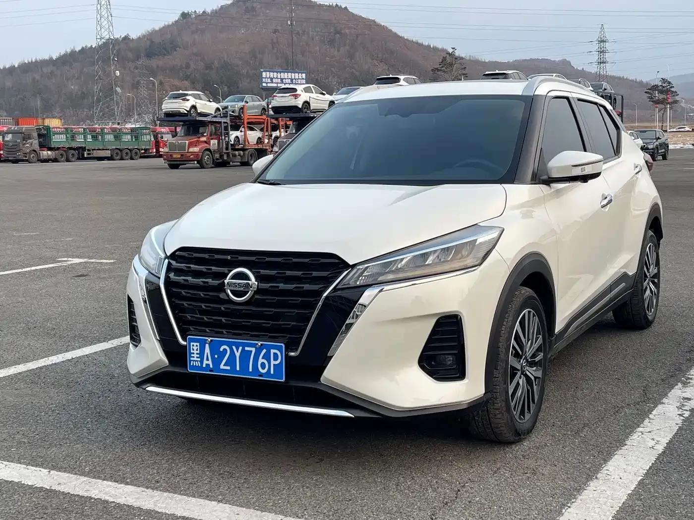Nissan Kicks 2021 1.5L XV CVT Smart Luxury Edition — миниатюра 1