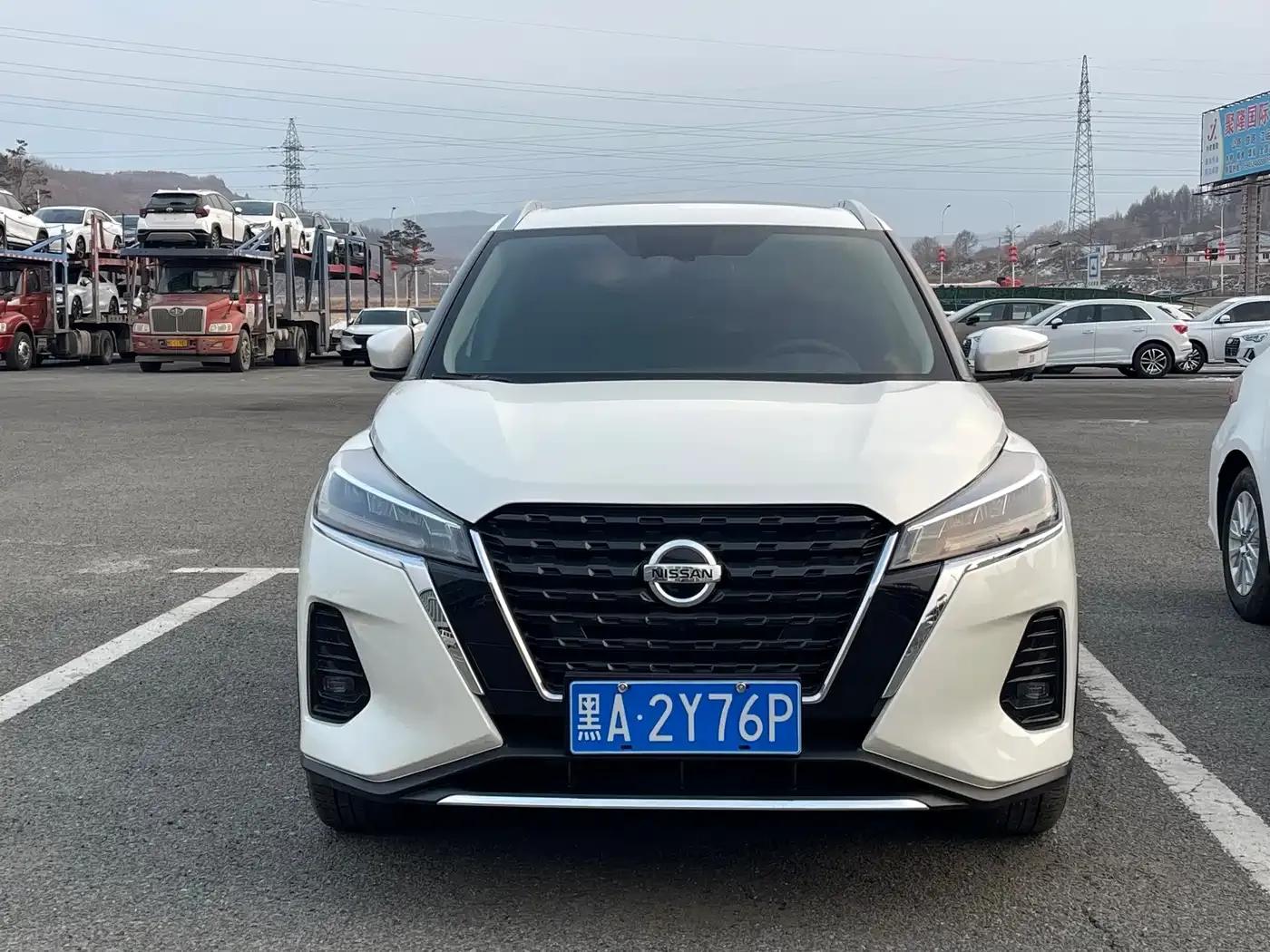 Nissan Kicks 2021 1.5L XV CVT Smart Luxury Edition — миниатюра 2