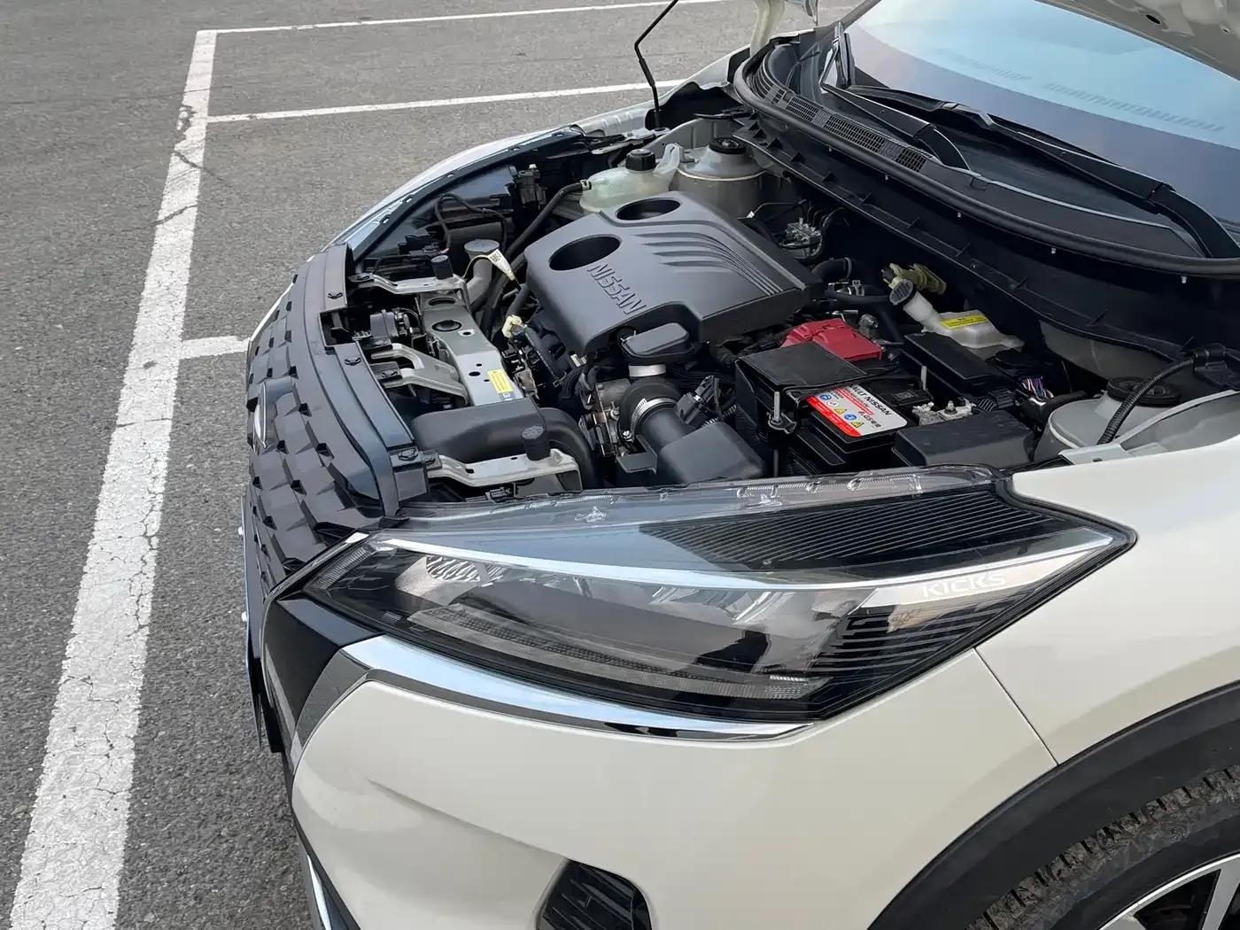 Nissan Kicks 2021 1.5L XV CVT Smart Luxury Edition — миниатюра 33
