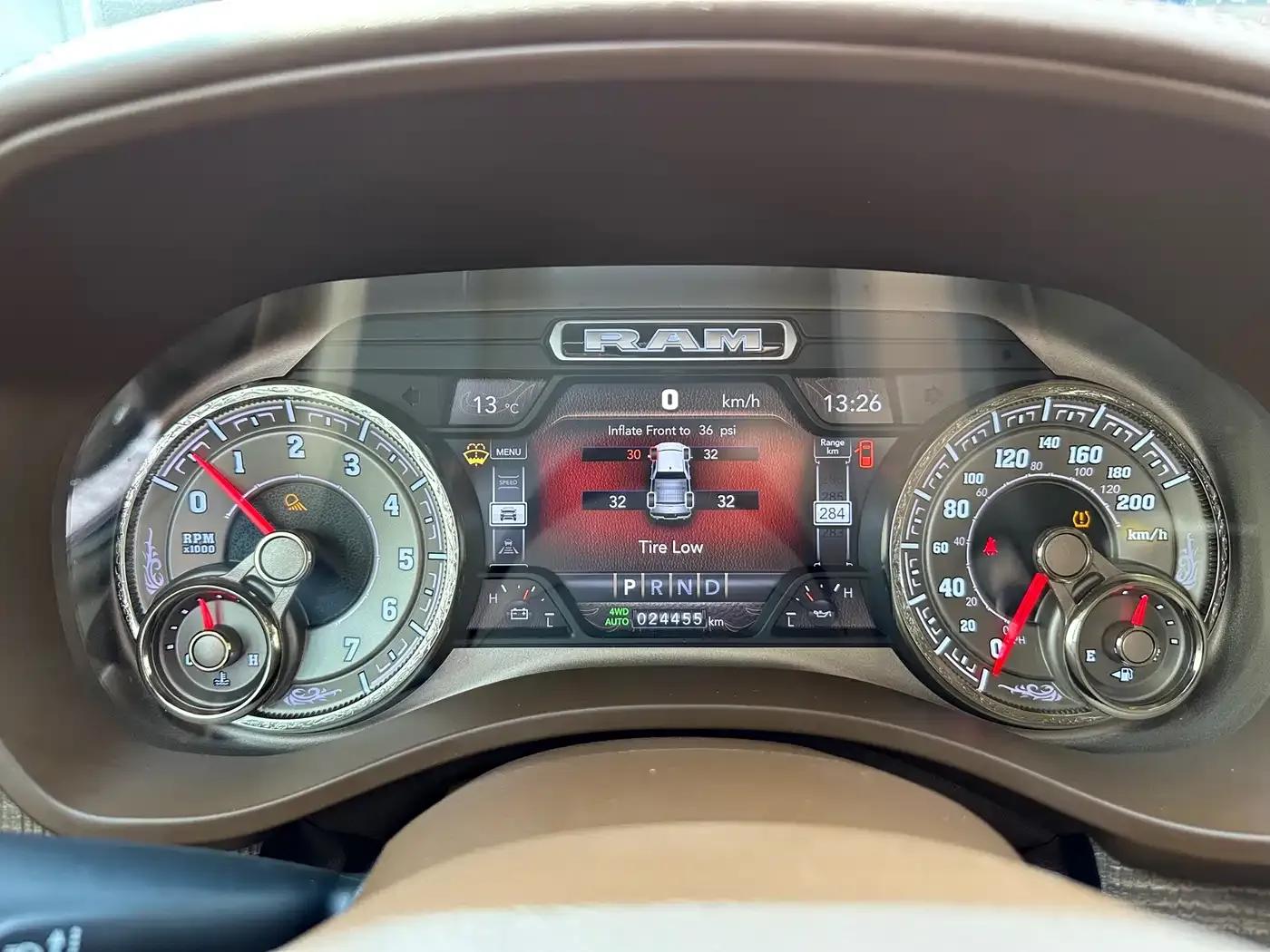 RAM Trucks 2020 5.7L Automatic — миниатюра 21