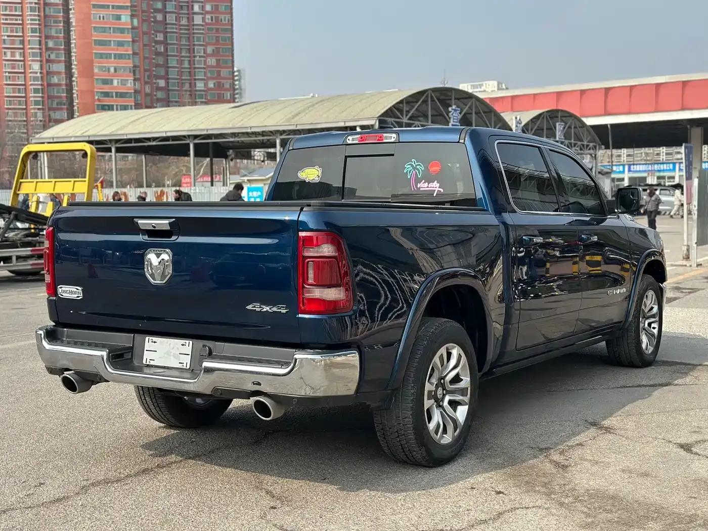 RAM Trucks 2020 5.7L Automatic — миниатюра 5