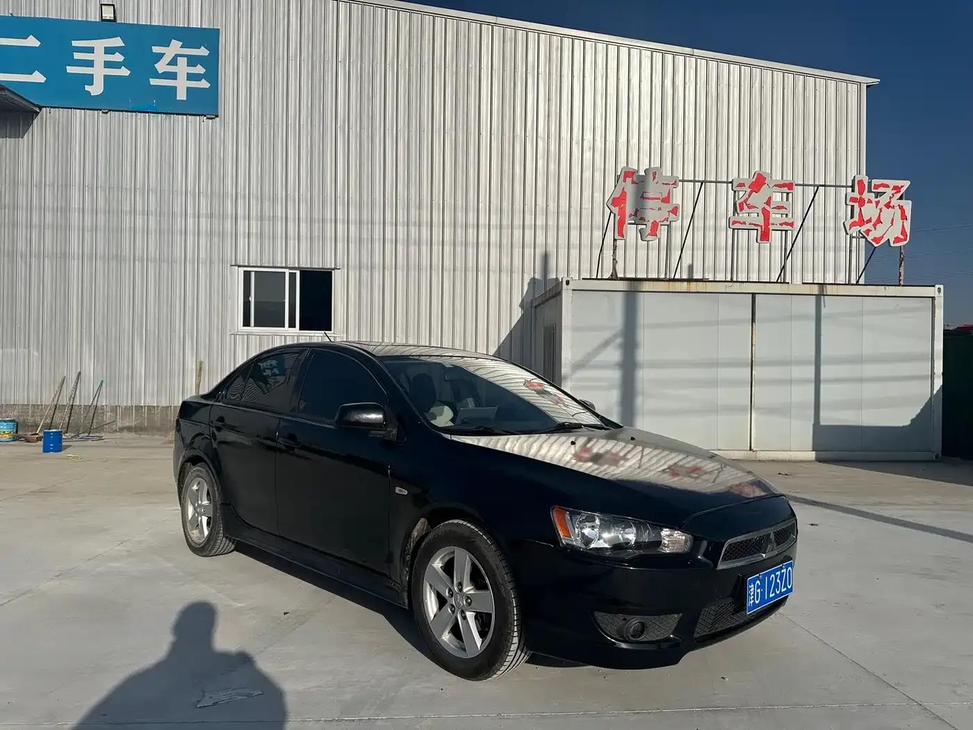 Lancer EX 2011 Luxury Edition 1.8L CVT Limited Edition — миниатюра 3