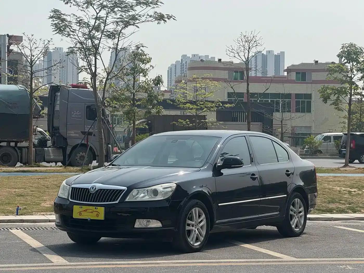 Octavia 2013 1.8TSI DSG Elegant Edition — миниатюра 1