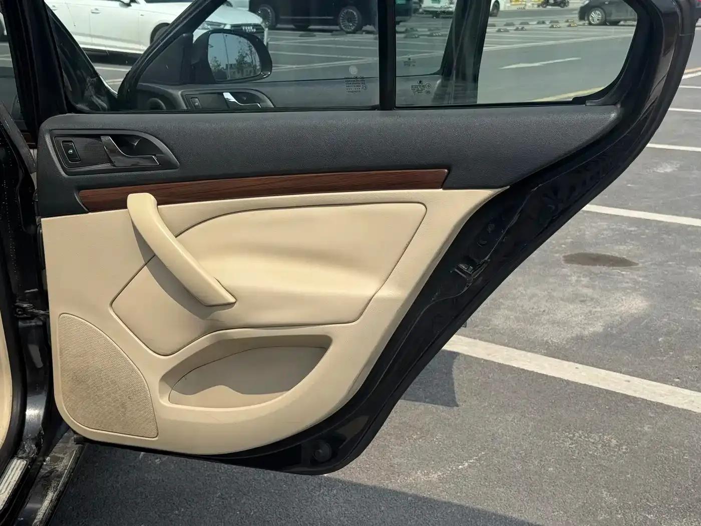 Octavia 2013 1.8TSI DSG Elegant Edition — миниатюра 13