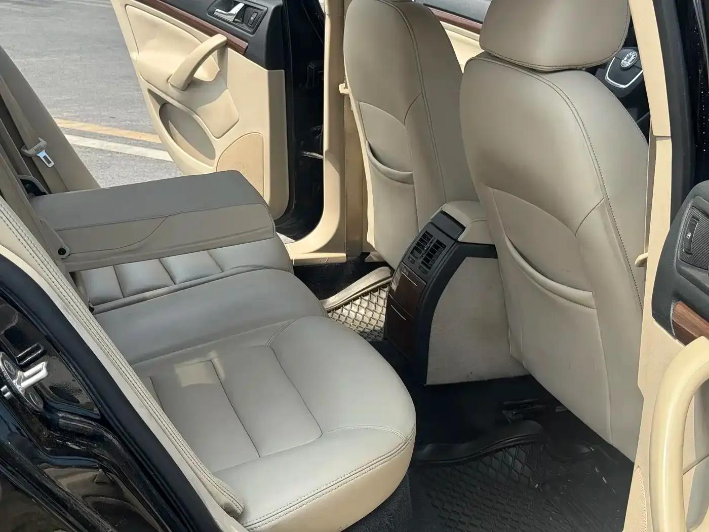 Octavia 2013 1.8TSI DSG Elegant Edition — миниатюра 21