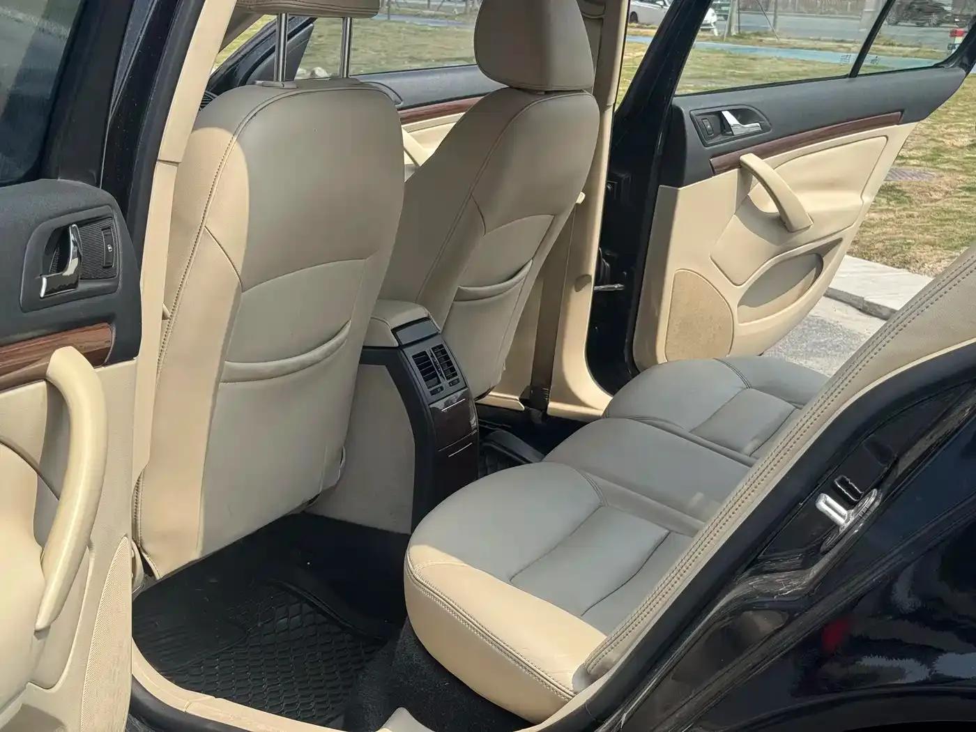 Octavia 2013 1.8TSI DSG Elegant Edition — миниатюра 23