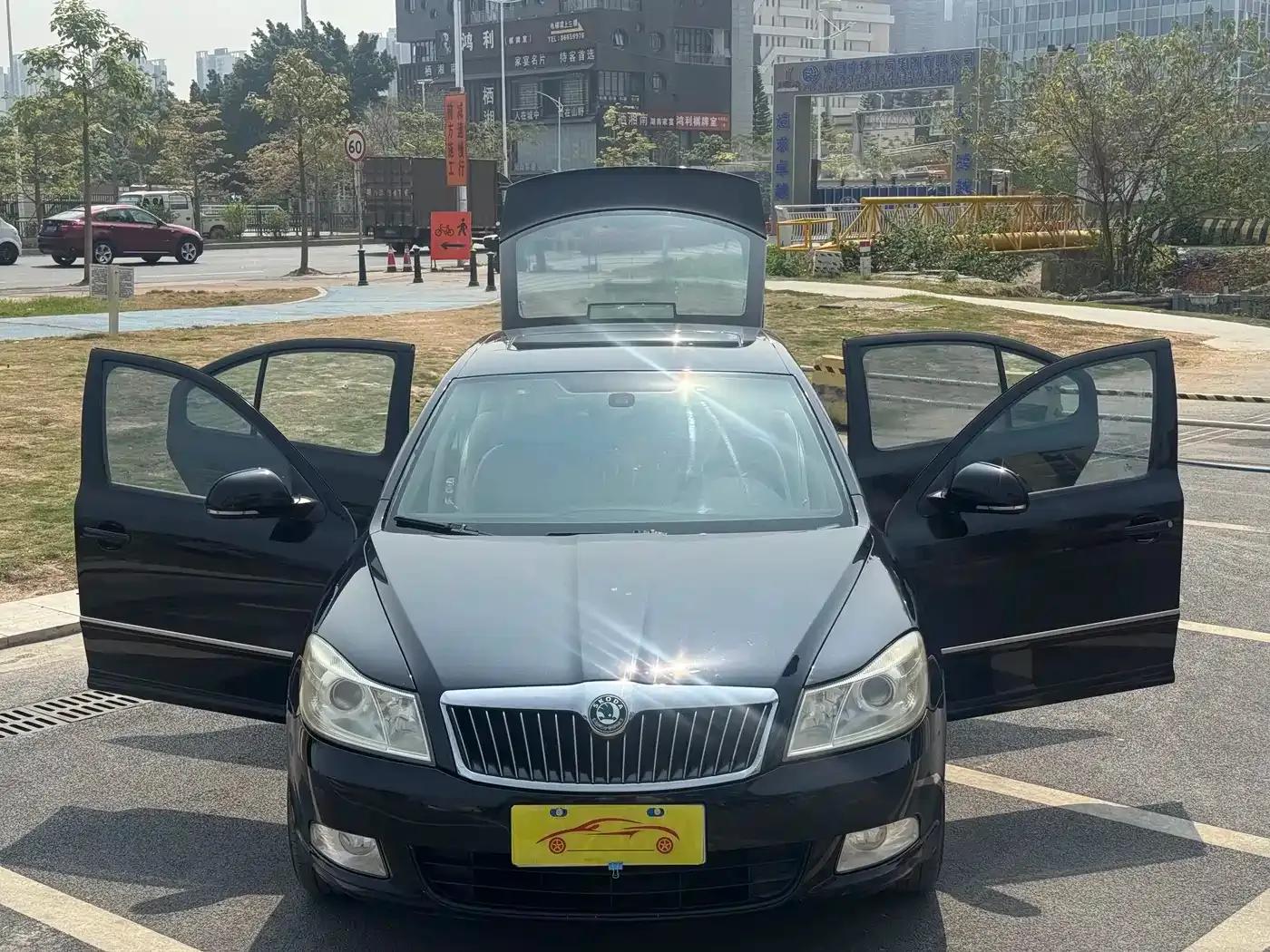 Octavia 2013 1.8TSI DSG Elegant Edition — миниатюра 4