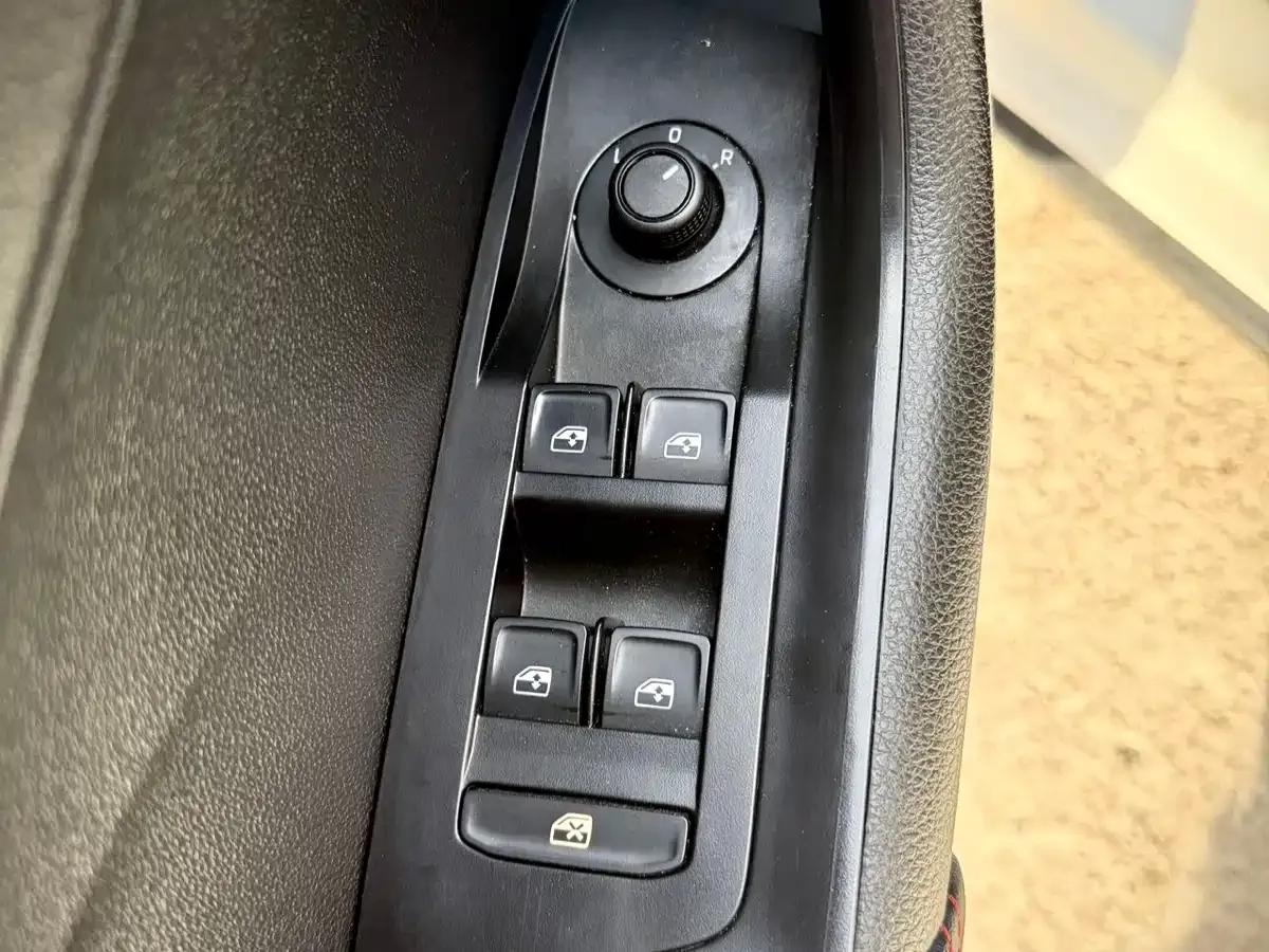 2021 Kamiq GT TSI230 DSG Flagship Edition — миниатюра 17