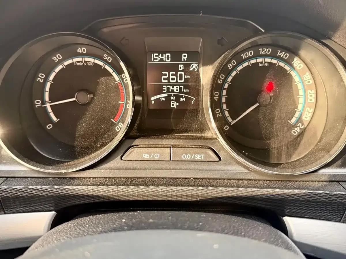 2021 Kamiq GT TSI230 DSG Flagship Edition — миниатюра 21