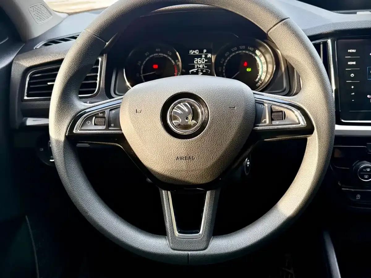 2021 Kamiq GT TSI230 DSG Flagship Edition — миниатюра 23