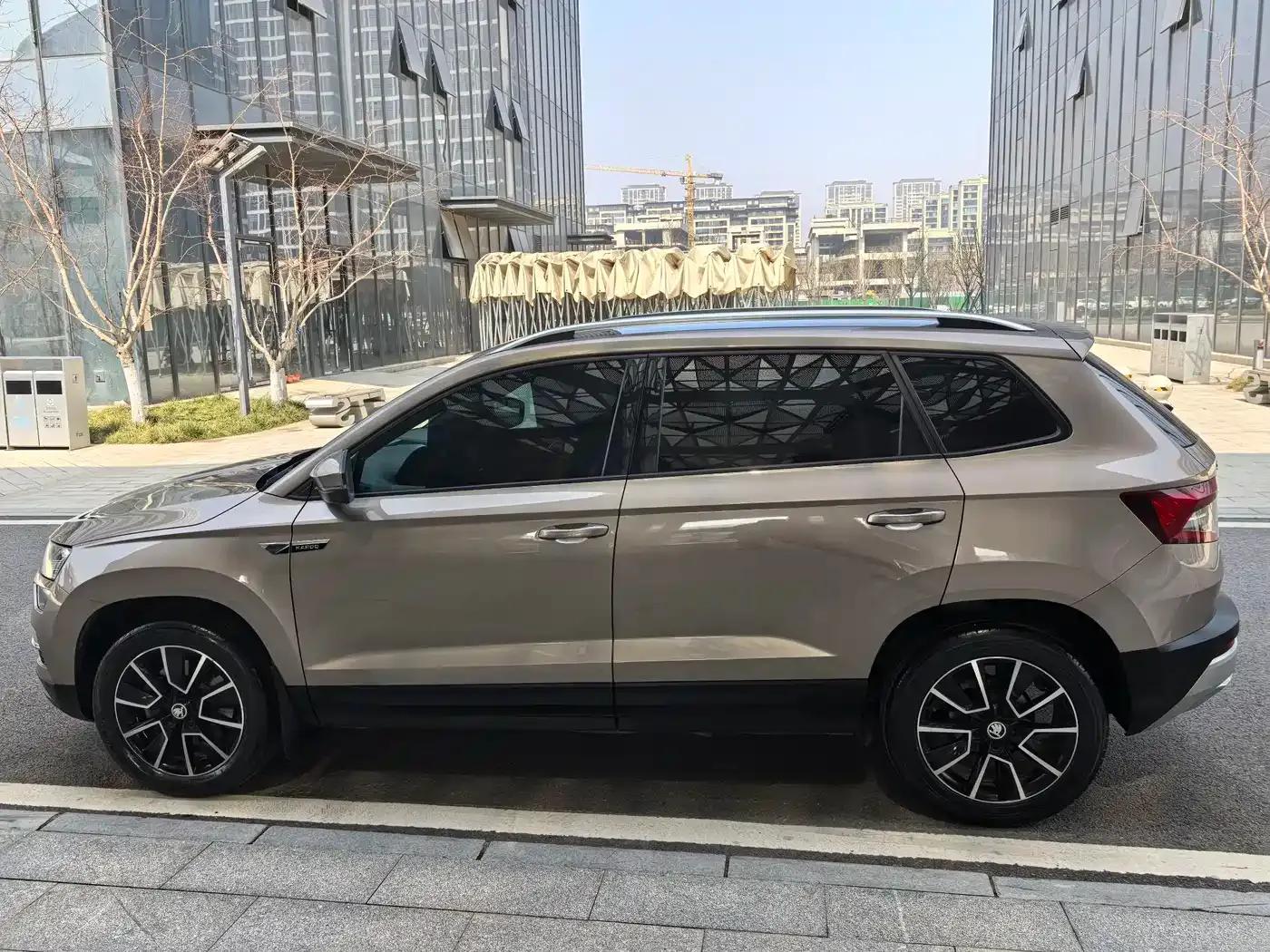 Karoq 2018 TSI280 Luxury Edition (National V Emission Standard) — миниатюра 8