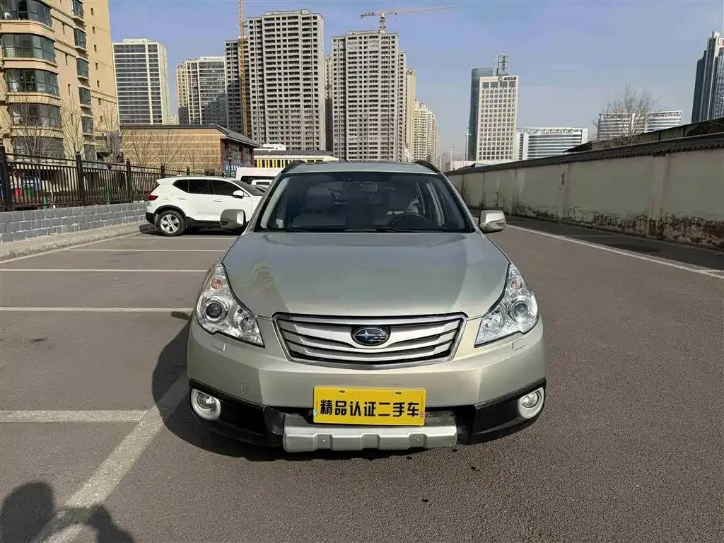 Outback 2010 2.5i Luxury Navigation Edition — миниатюра 2