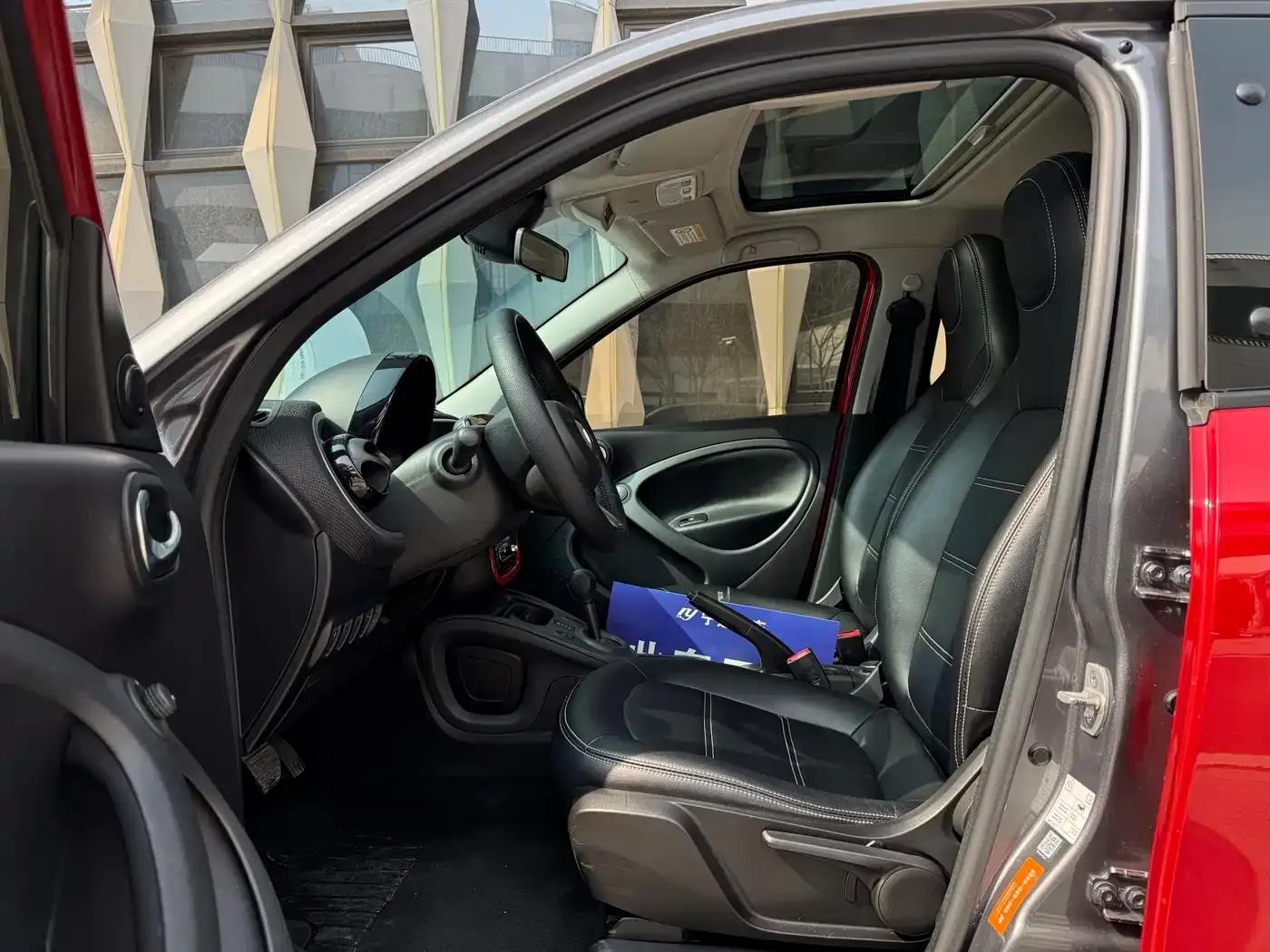 2016 Smart Forfour 1.0L 52kW Passion Edition — миниатюра 4