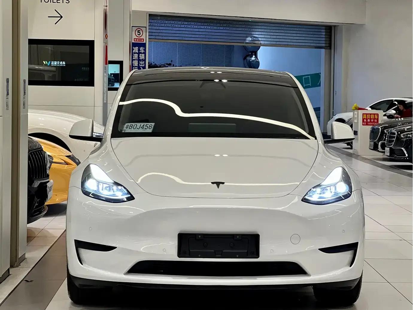 Model Y 2024 Rear-Wheel Drive — миниатюра 2