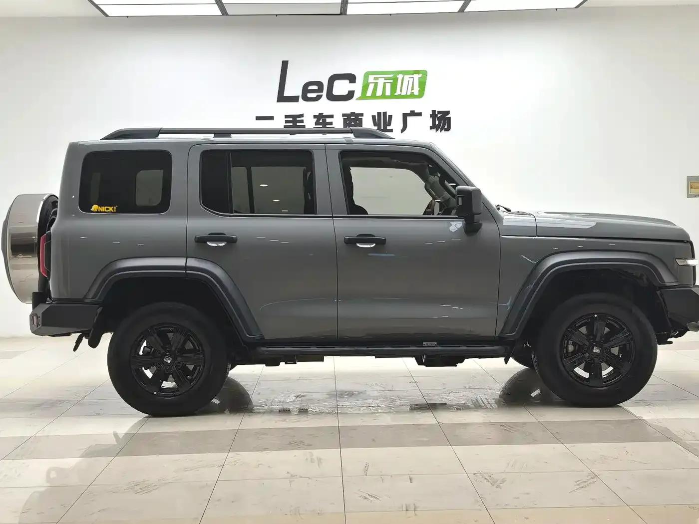 Tank 300 2023 Off-Road Edition 2.0T Conqueror — миниатюра 4