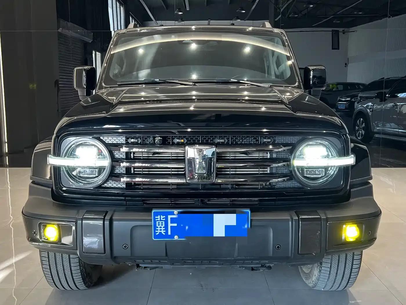 The 2021 Tank 300 City Edition 2.0T is very stylish. — миниатюра 2