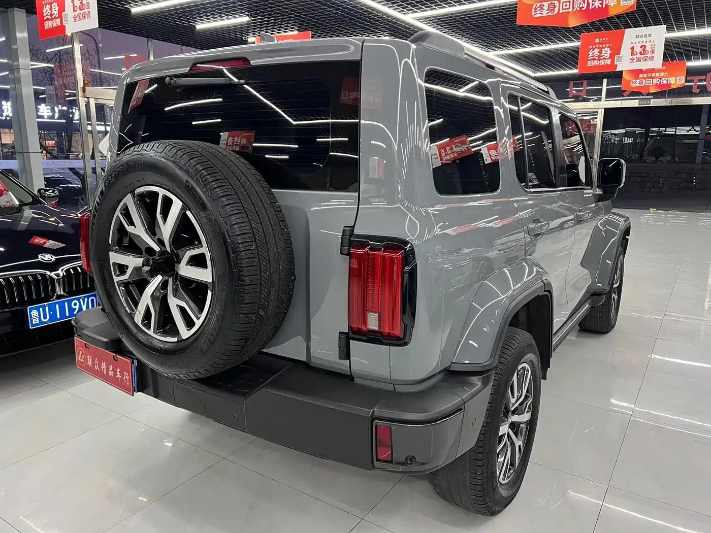 The 2021 Tank 300 City Edition 2.0T is very stylish. — миниатюра 4