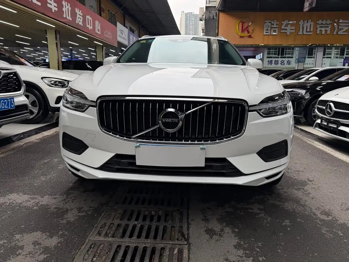 Volvo XC60 2019 T5 AWD Smart Edition (China VI Emission Standard) — миниатюра 3