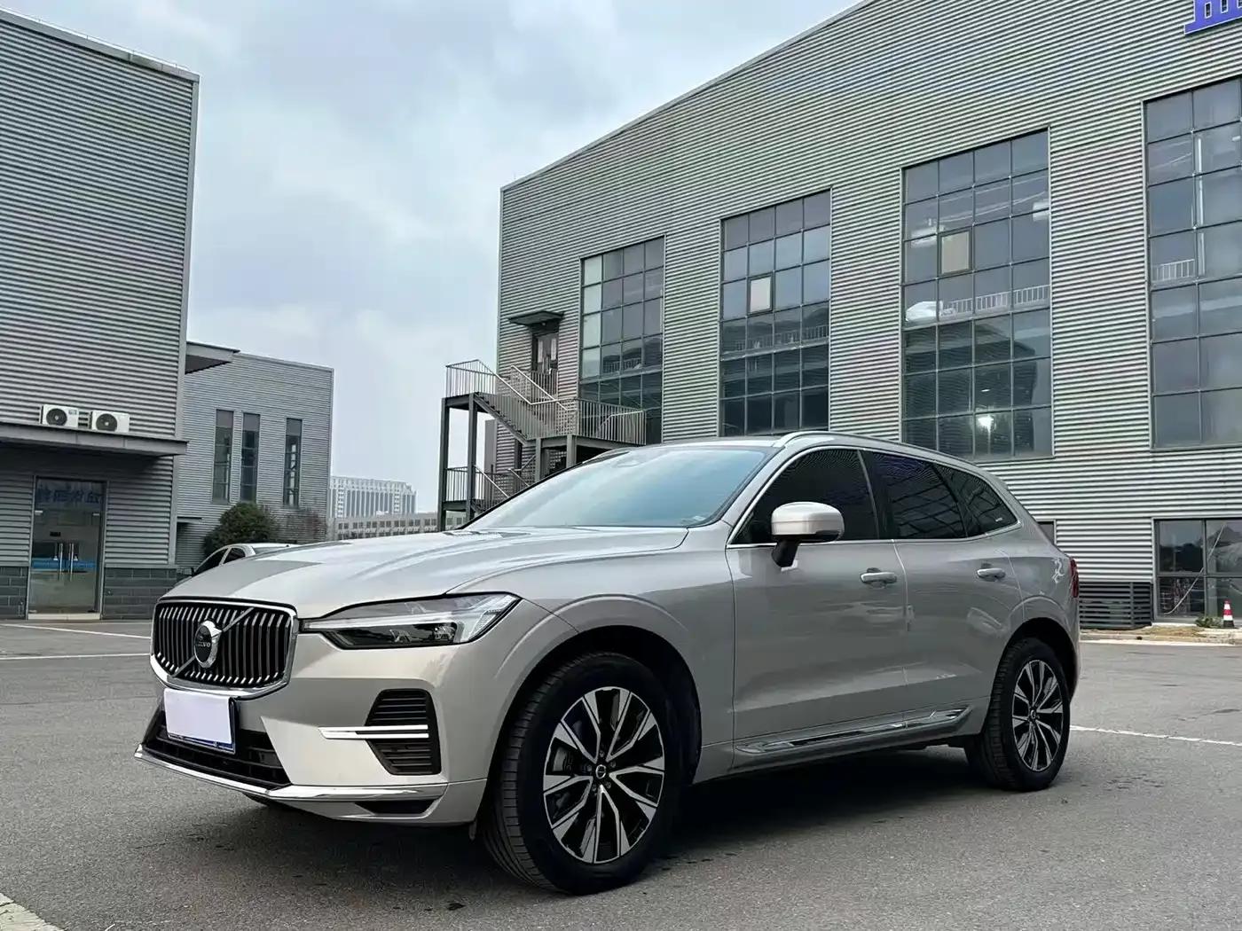 2024 Volvo XC60 B5 AWD Inscription Luxury Edition — миниатюра 1