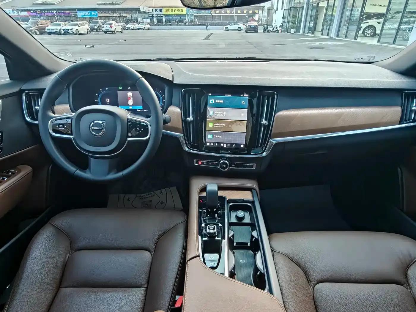 2024 Volvo S90 B5 Smart Luxury Edition — миниатюра 6