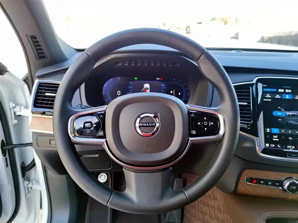 2024 Volvo XC90 B6 Inscription Luxury Edition 7-seater — миниатюра 12
