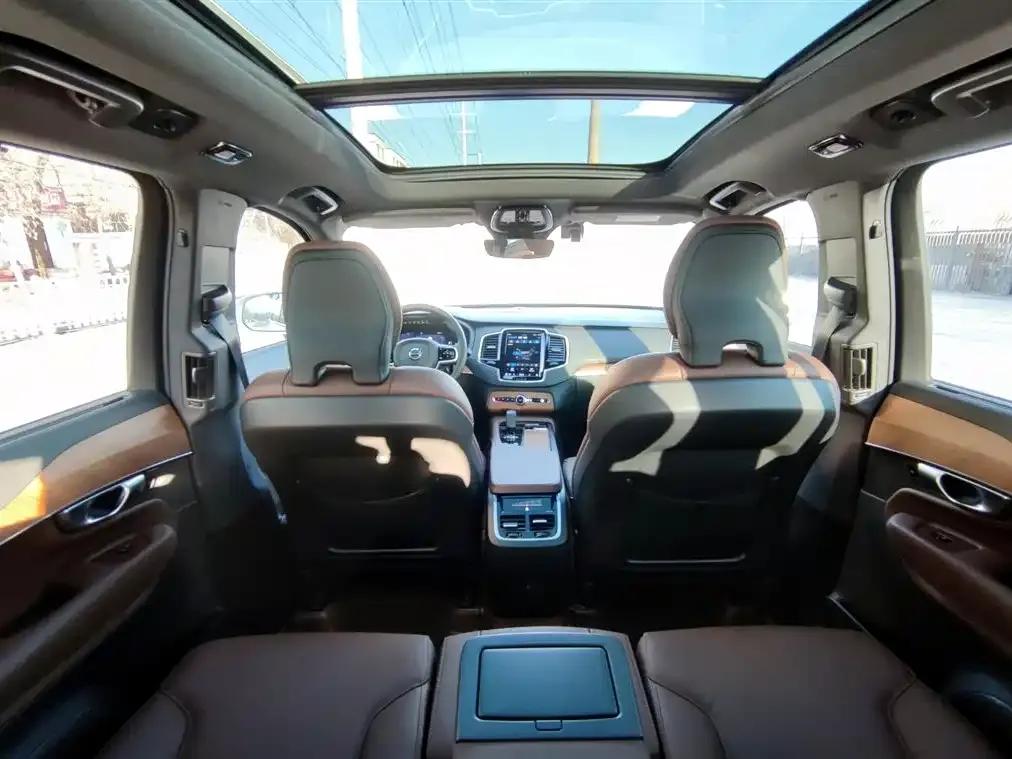 2024 Volvo XC90 B6 Inscription Luxury Edition 7-seater — миниатюра 19