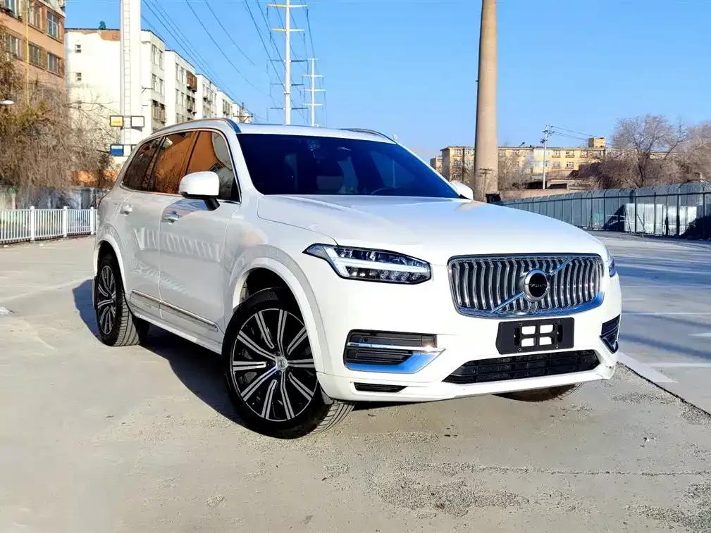 2024 Volvo XC90 B6 Inscription Luxury Edition 7-seater — миниатюра 3