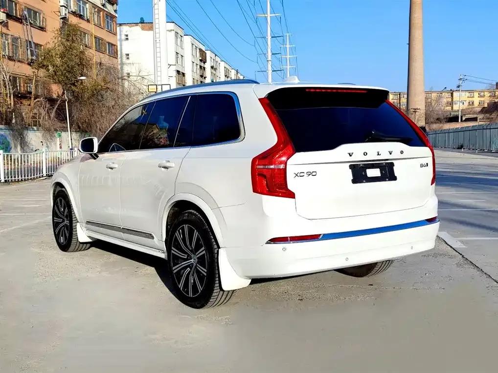 2024 Volvo XC90 B6 Inscription Luxury Edition 7-seater — миниатюра 6