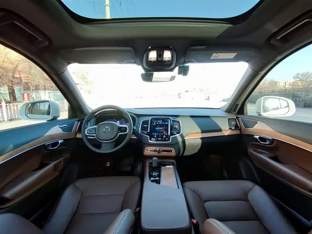 2024 Volvo XC90 B6 Inscription Luxury Edition 7-seater — миниатюра 9