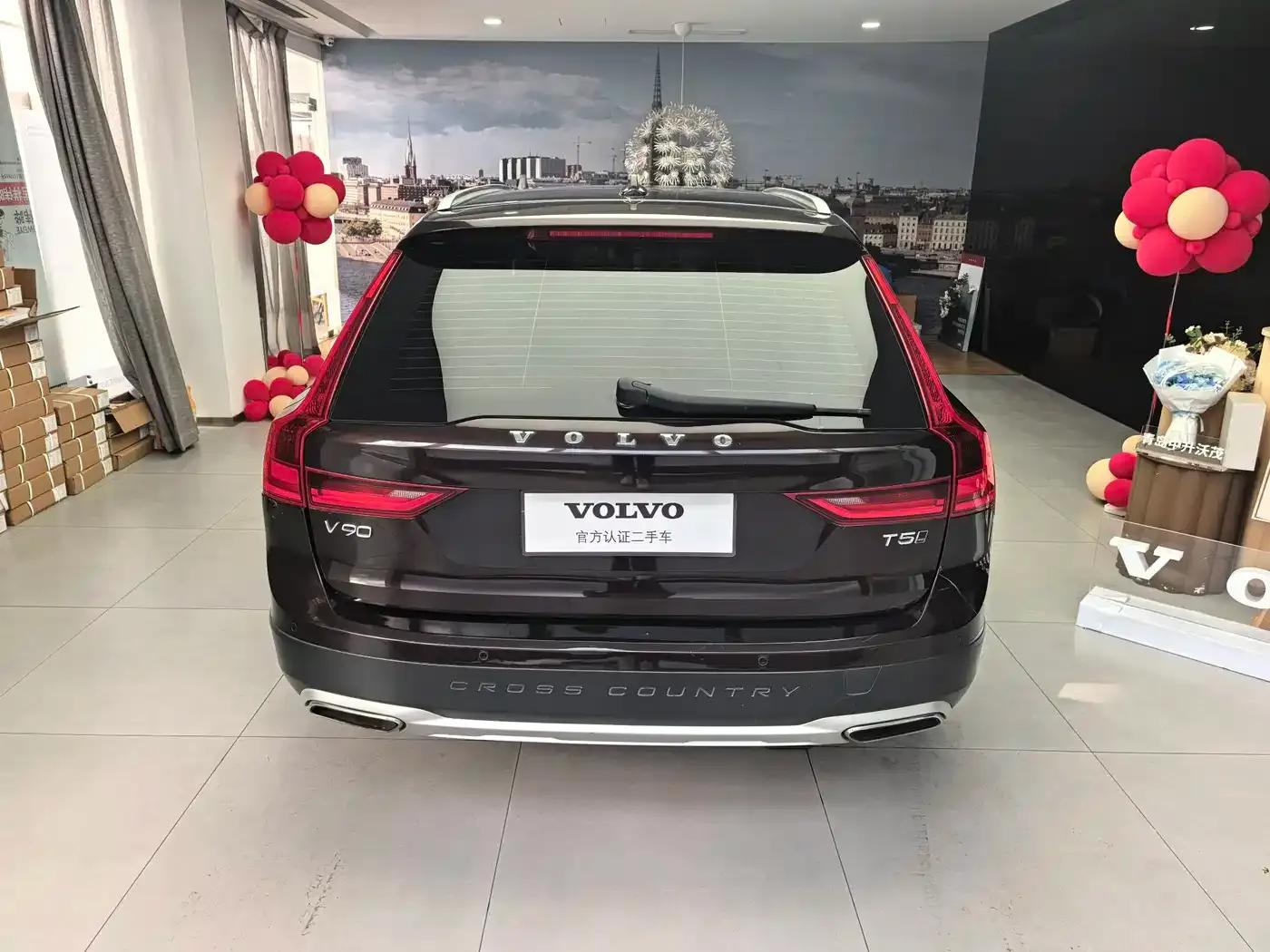 2019 Volvo V90 Cross Country T5 AWD Supreme Edition (China V Emission Standard) — миниатюра 19