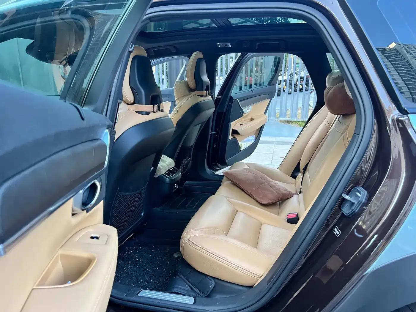 2017 Volvo V90 Cross Country T5 AWD Smart Edition — миниатюра 18