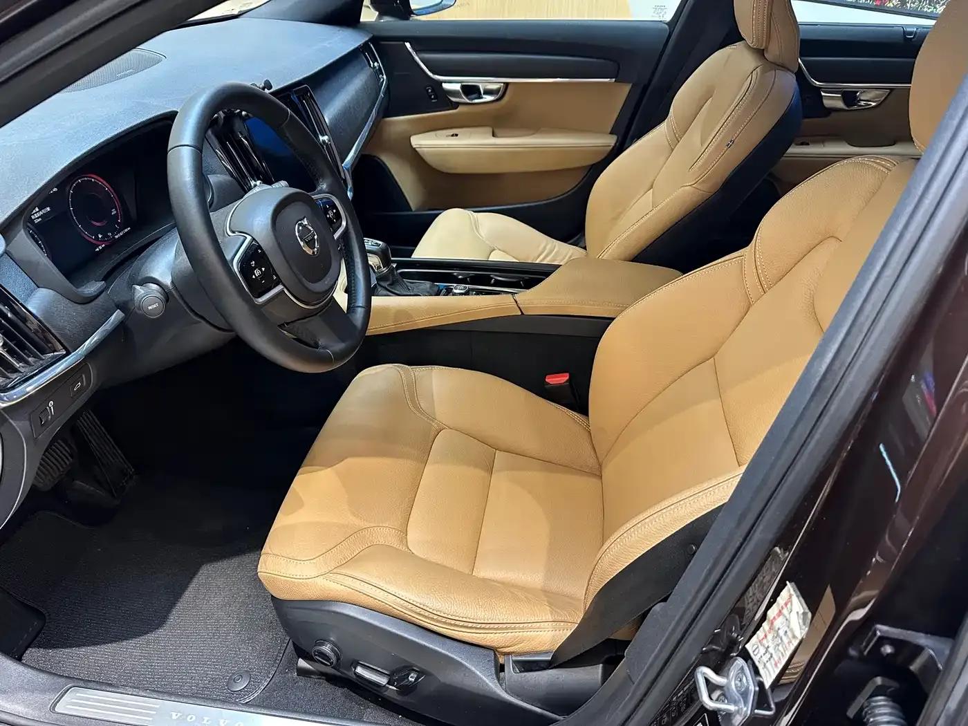 2019 Volvo V90 Cross Country T5 AWD Smart Edition (China V Emission Standard) — миниатюра 5