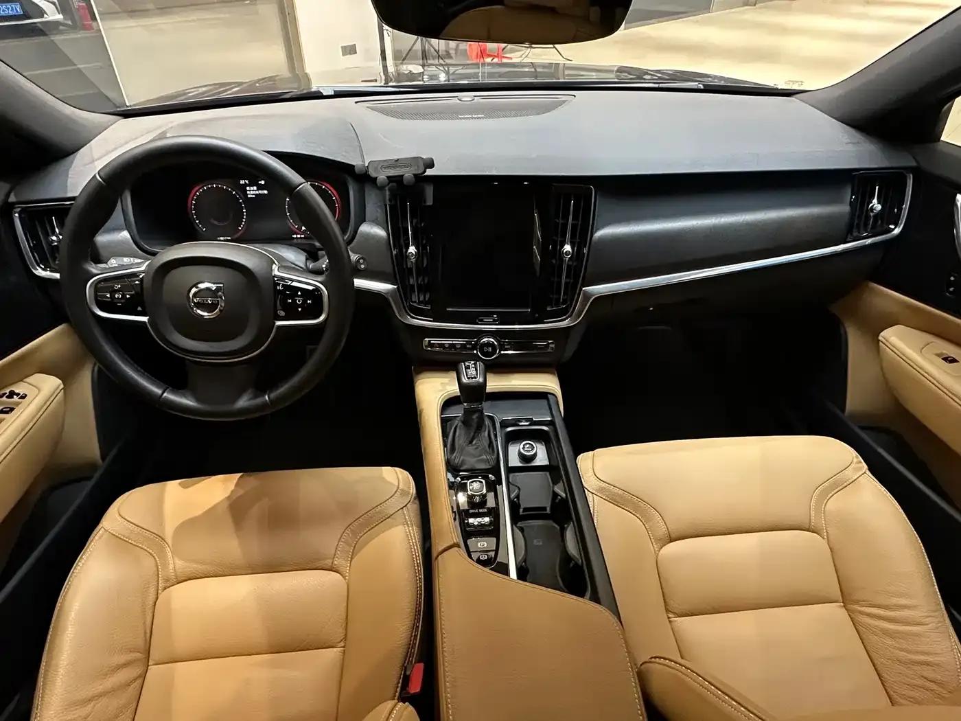 2019 Volvo V90 Cross Country T5 AWD Smart Edition (China V Emission Standard) — миниатюра 8