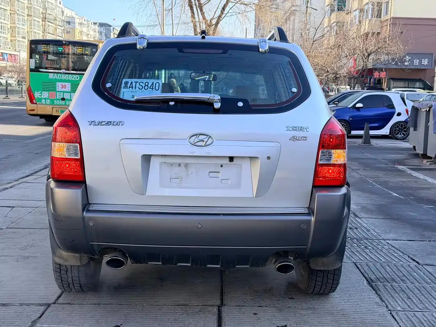 Tucson 2006 2.0L Manual 4WD Luxury — миниатюра 5